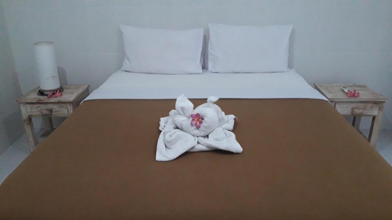 Sanata Yoga Guesthouse Canggu  Bagian luar foto