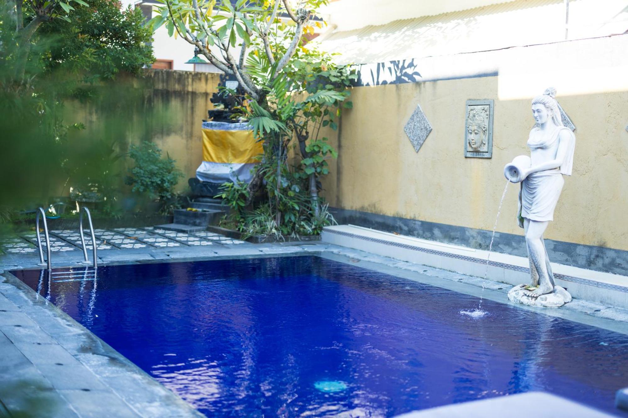 Sanata Yoga Guesthouse Canggu  Bagian luar foto