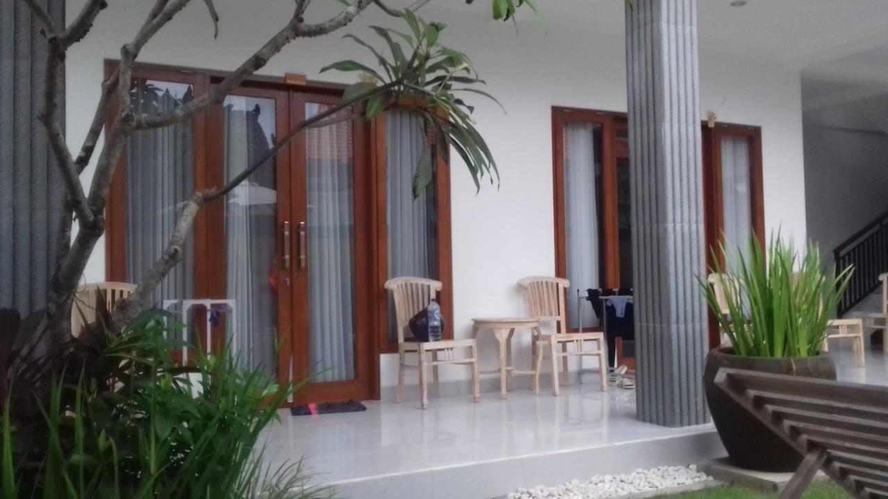 Sanata Yoga Guesthouse Canggu  Bagian luar foto