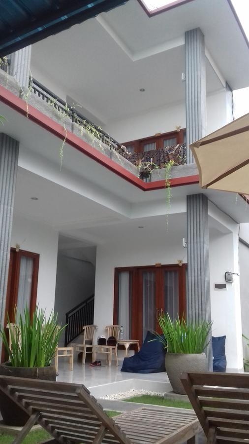 Sanata Yoga Guesthouse Canggu  Bagian luar foto